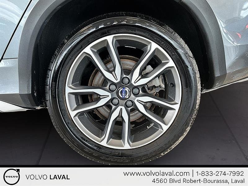 Volvo  T5 AWD Premier